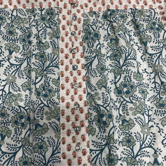 SUNDANCE blouse with button front and ruffle bubble sleeves S - Picture 3 of 10